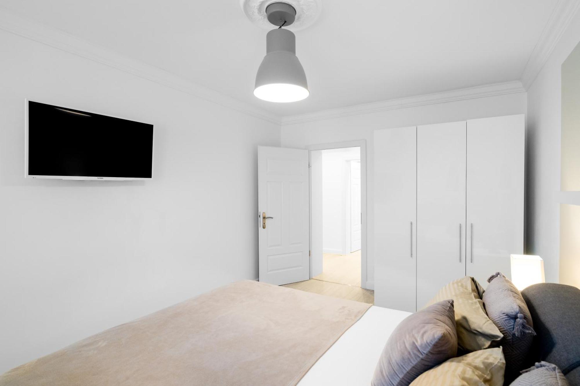 The Lachmann Vh, 2br One Living Up To 6 People Appartamento *